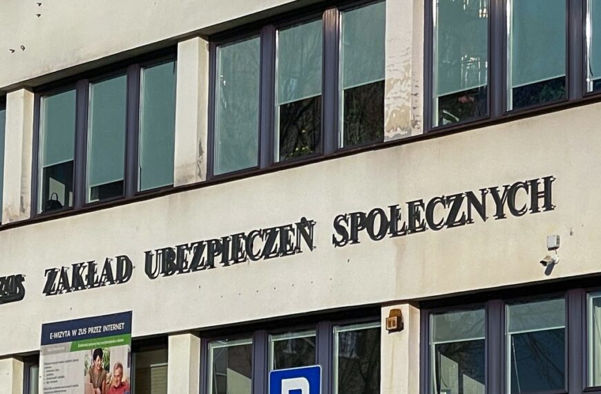 Renta rodzinna po śmierci rodzica. Kiedy ZUS nie wypłaci świadczenia?
