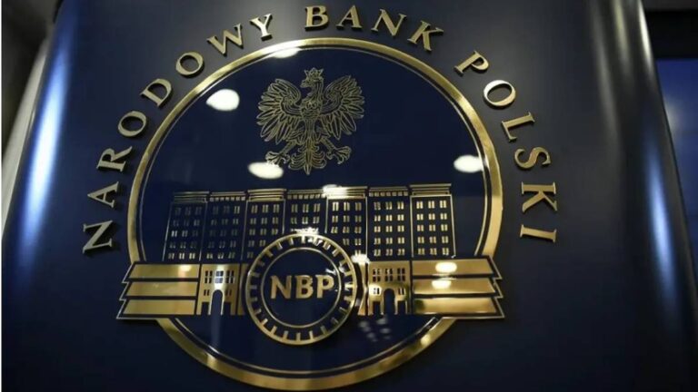 Prokurator i policja weszli do NBP. Bank wydał oświadczenie - INFBusiness