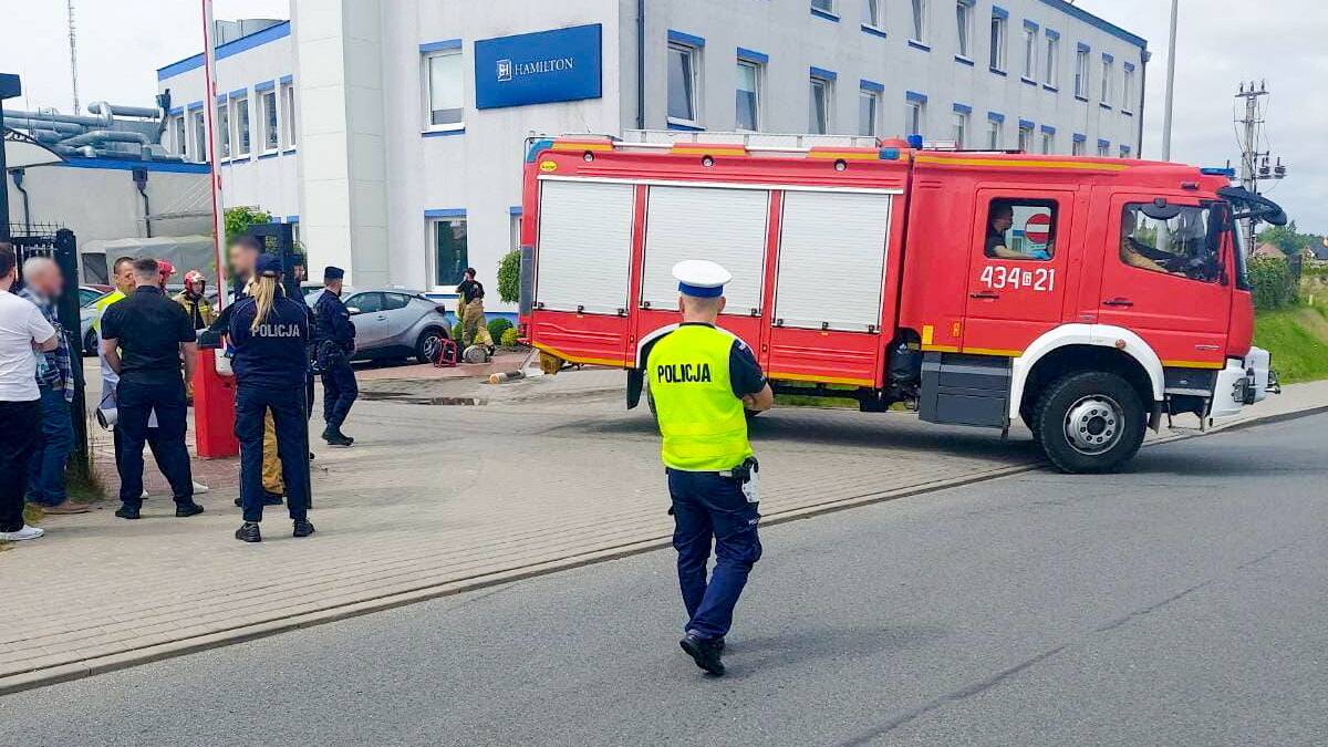 Pożar w strefie przemysłowej Gdyni Wybuch w laboratorium w Gdyni. Setki osób ewakuowanych