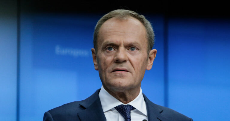 Donald Tusk o bezrobociu: Rekordowo niskie - INFBusiness