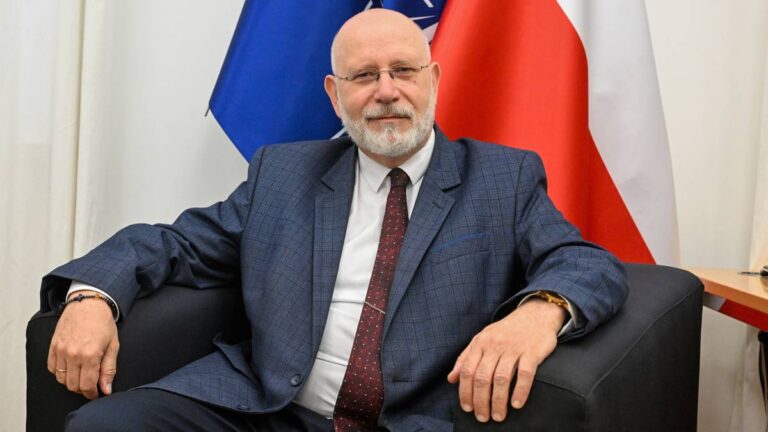 Zwrot akcji w sprawie Macieja Świrskiego. Nowe oświadczenie byłego szefa Krajowej Rady Radiofonii i Telewizji. - INFBusiness
