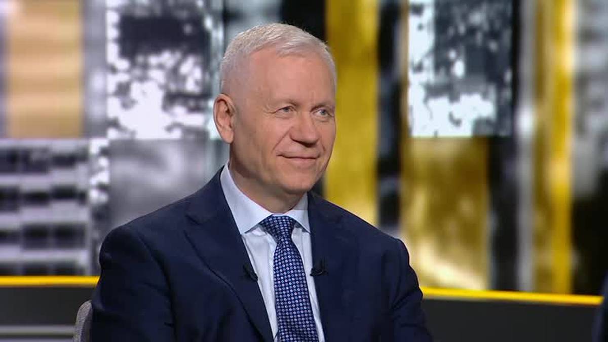 Maciej Świrski w parlamencie Zwrot akcji w sprawie Macieja Świrskiego. Nowe oświadczenie byłego szefa Krajowej Rady Radiofonii i Telewizji. - INFBusiness