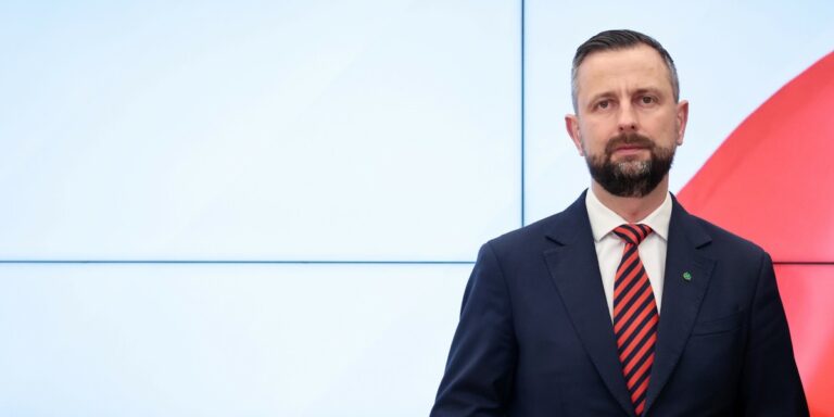 Pożyczka w wysokości 4 miliardów dolarów na amerykański sprzęt dla polskiej armii. Podpis Kosiniaka-Kamysza - INFBusiness