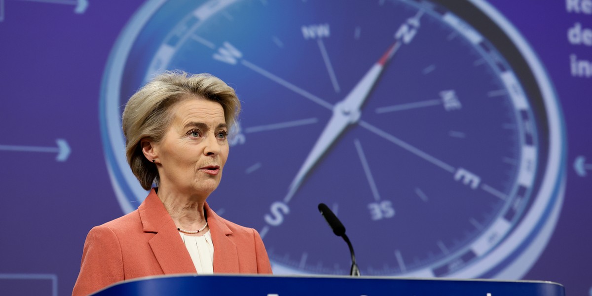 Według nieoficjalnych informacji kraje UE są gotowe zaakceptować cła w wysokości 15%. Na zdjęciu przewodnicząca Komisji Europejskiej Ursula von der Leyen.