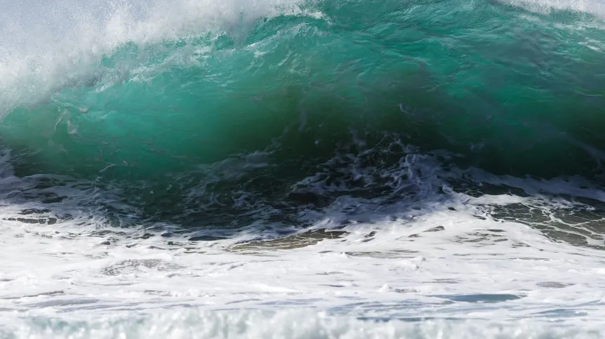 Ekspert: Tsunami zwykle przemieszczają się z prędkością co najmniej 800 km/h