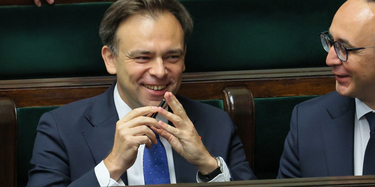 Przyspieszenie procesów gospodarczych i budowanie trwałych fundamentów wzrostu to jedne z najważniejszych priorytetów Ministerstwa Finansów i Gospodarki, ogłoszone w czwartek przez jego szefa Andrzeja Domańskiego. Zwrócił on również uwagę na inwestycje w innowacyjne technologie. Minister finansów Andrzej Domański zapowiada przyspieszenie rozwoju polskiej gospodarki