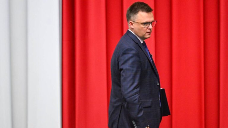 Szymon Hołownia mówił o „zamachu stanu”. Prokuratura reaguje. - INFBusiness