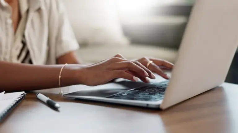 NASK opublikował nową odmianę polskiego modelu sztucznej inteligencji PLLuM - INFBusiness
