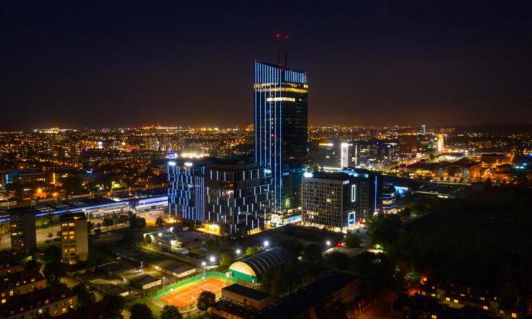 Czy praca zdalna dobiega końca? Wynajem biur wzrósł o połowę - INFBusiness