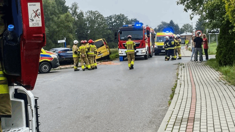 Poważny wypadek na Podkarpaciu. Wśród rannych dzieci. - INFBusiness
