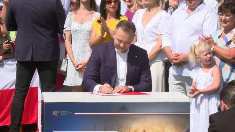 Nawrocki złożył obietnicę rolnikom. Kolejny projekt ustawy jest w drodze. - INFBusiness