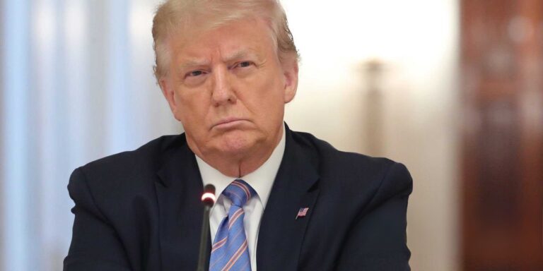 Intel sprzedaje 10 procent akcji w USA. Donald Trump o strategii gospodarczej - INFBusiness