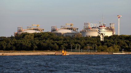 Nie tylko Norwegia i USA. Polska kupuje gaz nawet z Karaibów.