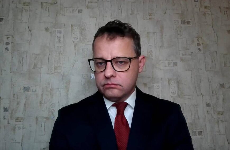 Lider węgierskiej opozycji ma radę dla Romanowskiego. „Im bliżej wyborów…”