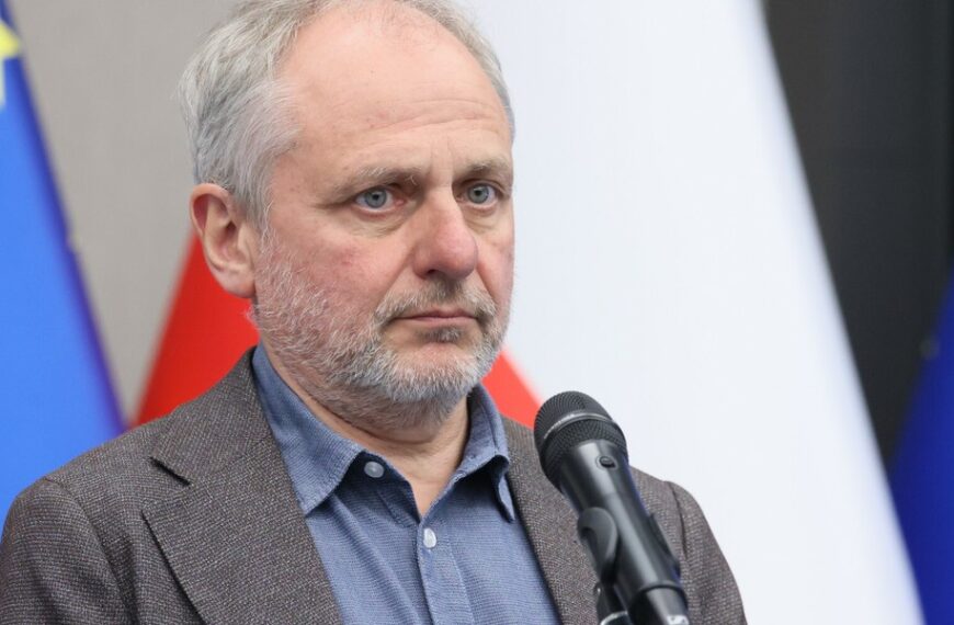 Ministerstwo Finansów zapowiada nowe opłaty. Za te produkty zapłacimy więcej.