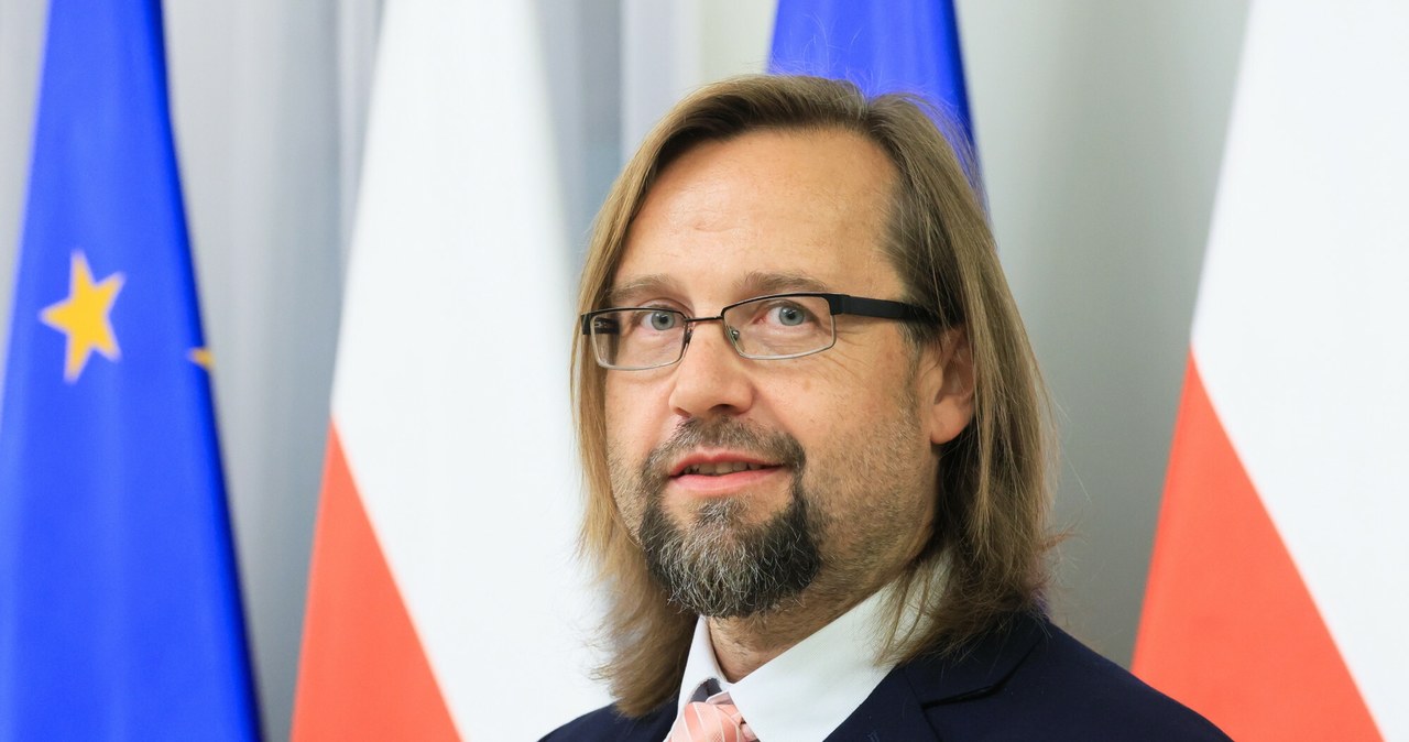Państwowa Inspekcja Pracy (PIP) i Zakład Ubezpieczeń Społecznych (ZUS) są coraz bliżej porozumienia. Kontrole będą skuteczniejsze. Marcin Stanecki, główny inspektor pracy mocno zabiegał o wymianę danych z ZUS /Adam Burakowski /East News