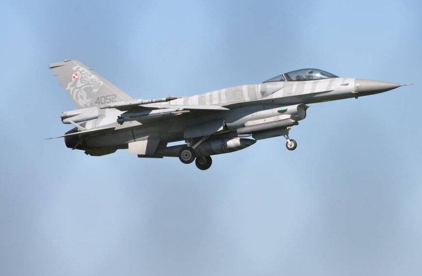 Gen. Kukuła wspominał swoje rozmowy z pilotem: „Spędził miesiące, próbując mnie przekonać”.