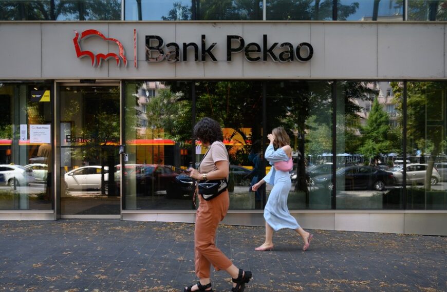 Bank Pekao zarobił fortunę. „Można mówić o pewnym przyspieszeniu”.