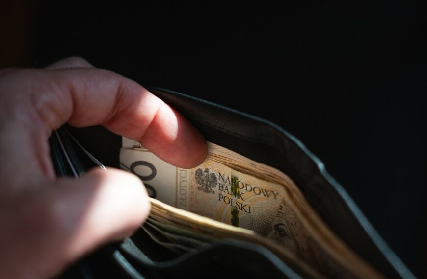 Wzrost płacy minimalnej. Jaki dochód netto w 2026 roku z tytułu umowy…