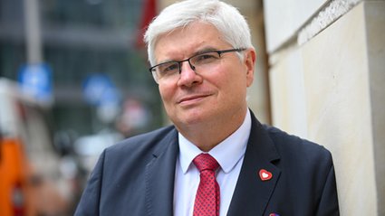 Debata na temat infrastruktury nasila się w kontekście terminów i podejść politycznych