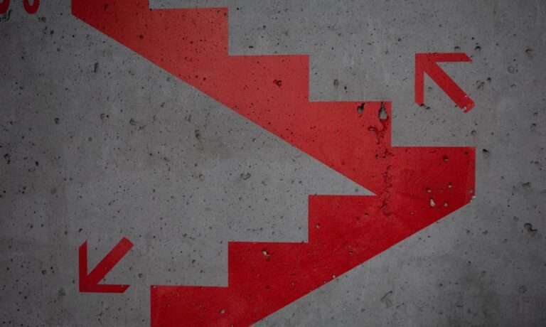 Najlepsze kredyty hipoteczne ze zmienną stopą procentową – sierpień 2025 - INFBusiness