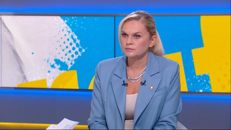 Co dalej z obowiązkowymi pracami domowymi? Minister ogłasza termin - INFBusiness