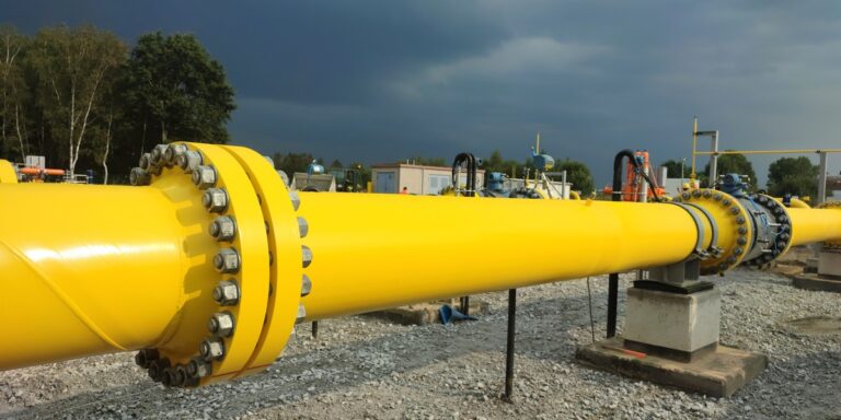 Gaz z zagranicy jest znacznie droższy niż rok temu. To niepokojące dane dla polskiej gospodarki. - INFBusiness