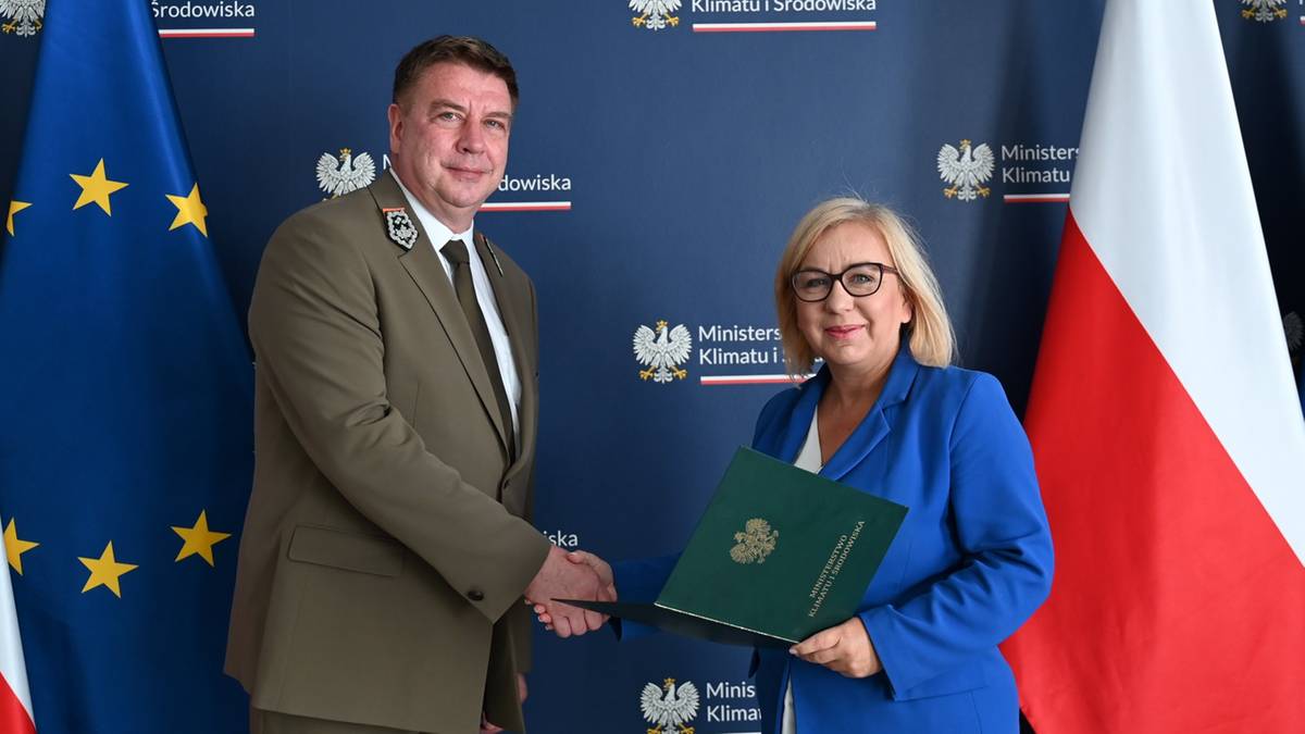 Adam Wasiak obejmuje stanowisko dyrektora generalnego Lasów Państwowych Nowe kierownictwo Lasów Państwowych. Minister Klimatu podejmuje zdecydowane kroki