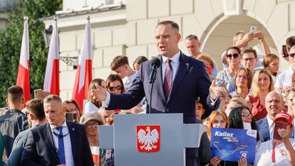Karol Nawrocki skupia się na ulgach podatkowych. Ekspert o obietnicach podatkowych prezydenta