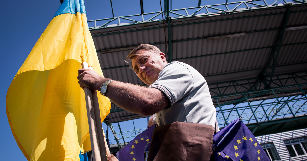 Ponury scenariusz dla rynku pracy. Rząd musi się pospieszyć, ma miesiąc. Weto prezydenta Nawrockiego komplikuje sytuacją Ukraińców pracujących w Polsce i pracodawców ich zatrudniających. Zdj. ilustracyjne /AFP