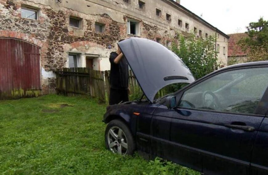 Nowa lokalizacja, stare problemy. Samochody z salonu nie nadają się do jazdy.