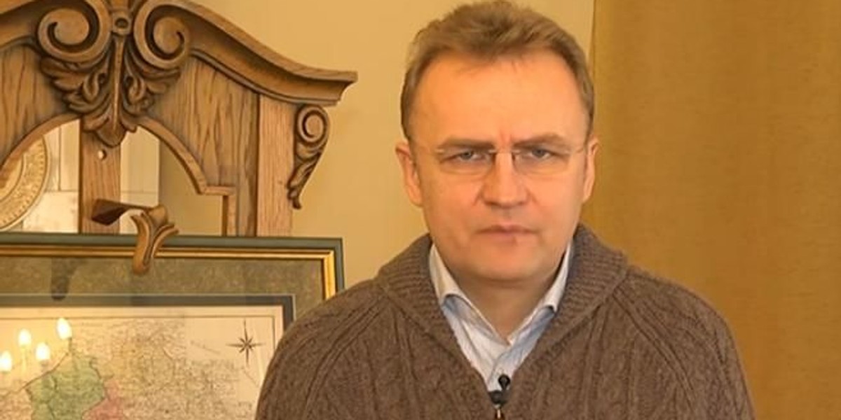 Mer Lwowa Adrij Sadowyj (na zdjęciu) oskarża polską firmę o sabotaż budowy. Polska firma twierdzi, że miasto próbowało zmusić Polaków do działania niezgodnie z prawem.