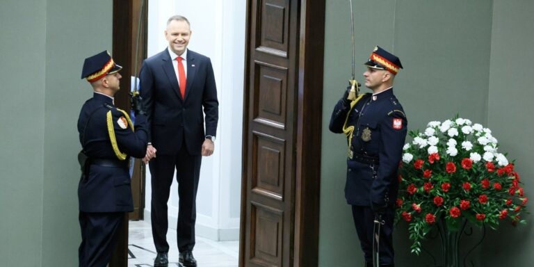 Nawrocki chce rozmawiać z rządem o stanie finansów publicznych - INFBusiness