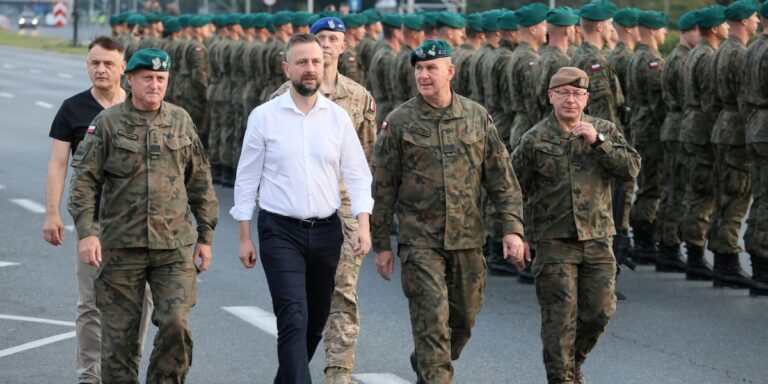 Budżet 2026. Ogromna kwota na obronę. Tyle pieniędzy planuje wydać rząd. - INFBusiness