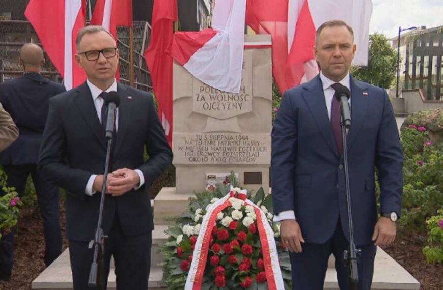 81. rocznica Powstania Warszawskiego. Duda i Nawrocki uczcili pamięć ofiar Rzezi Woli