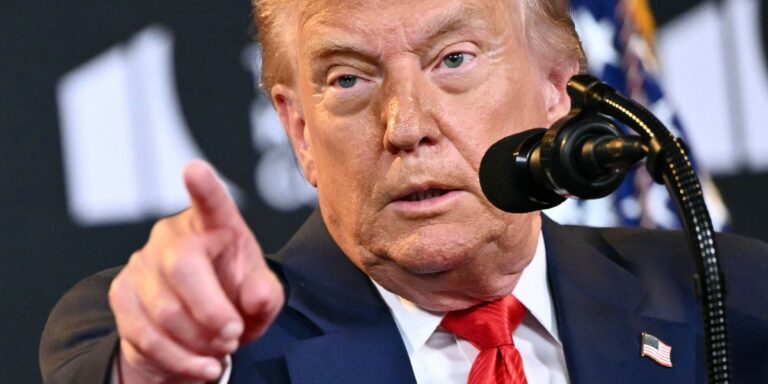 Trump podnosi cła, Amerykanie zapłacą więcej za napoje - INFBusiness