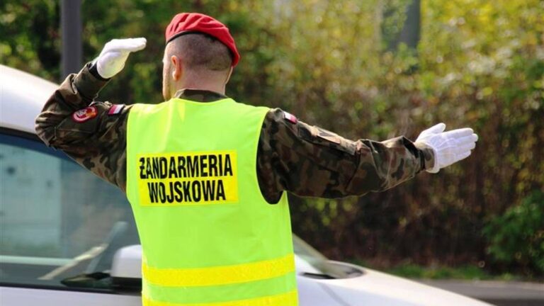 Zwrot akcji w sprawie eksplozji w Rembertowie. Wojsko weszło do mieszkania rannego. - INFBusiness