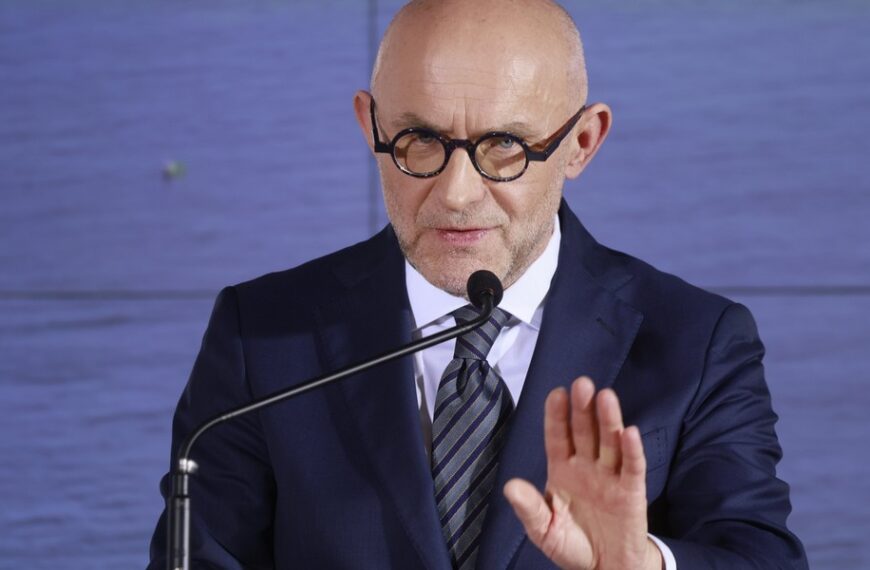 Orlen i Energa mogą się rozstać. Los gdańskiej spółki rozstrzygnie się jesienią.