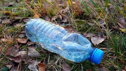 ClientEarth pozywa Nestle Polska. Firma zaprzecza zarzutom.