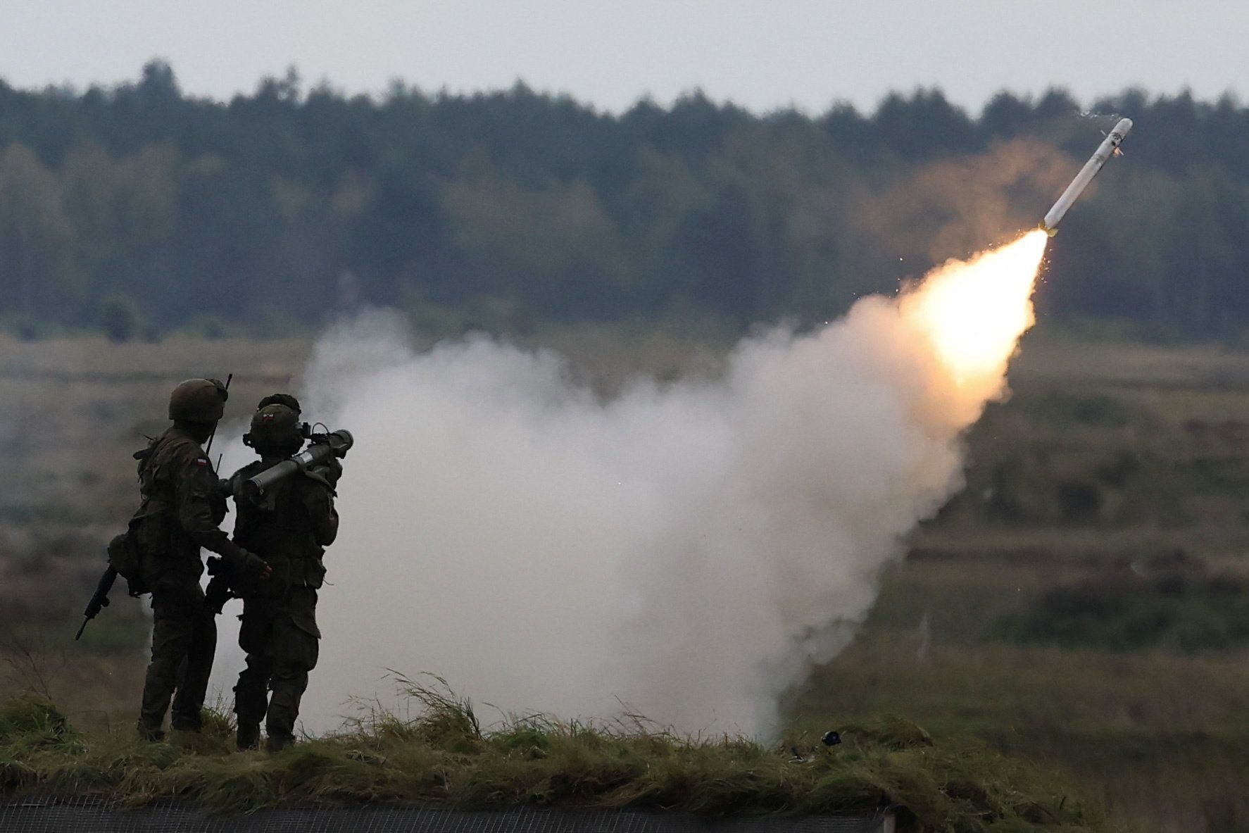 Czy sojusznicy z NATO pomogą bronić Polski? Wiemy, co myślą Polacy. - INFBusiness