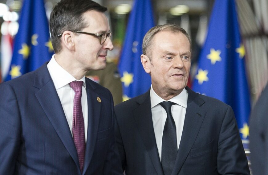 Tusk czy Morawiecki? Polacy odpowiedzieli