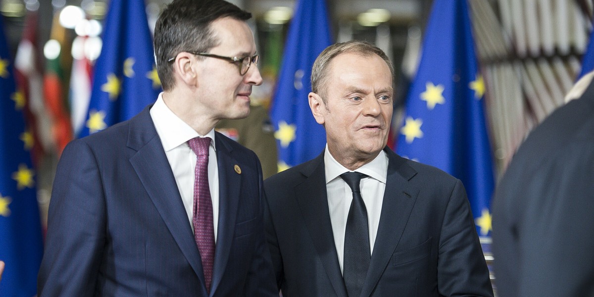 Sondaż IBRiS, przeprowadzony na zlecenie „Rzeczpospolitej”, zadał pytanie, który premier lepiej zarządza finansami publicznymi: obecny Donald Tusk czy poprzedni Mateusz Morawiecki. Wynik był bliski remisu. Mateusz Morawiecki i Donald Tusk