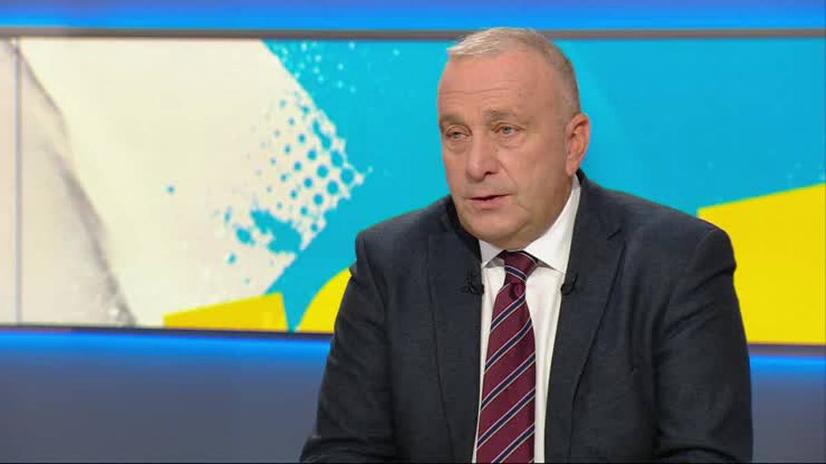 Posłowie przegłosowali zakaz trzymania psów na smyczy. - INFBusiness