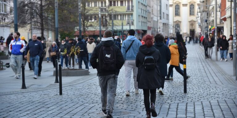 Nocna prohibicja we Wrocławiu. Sklepy już się szykują. - INFBusiness