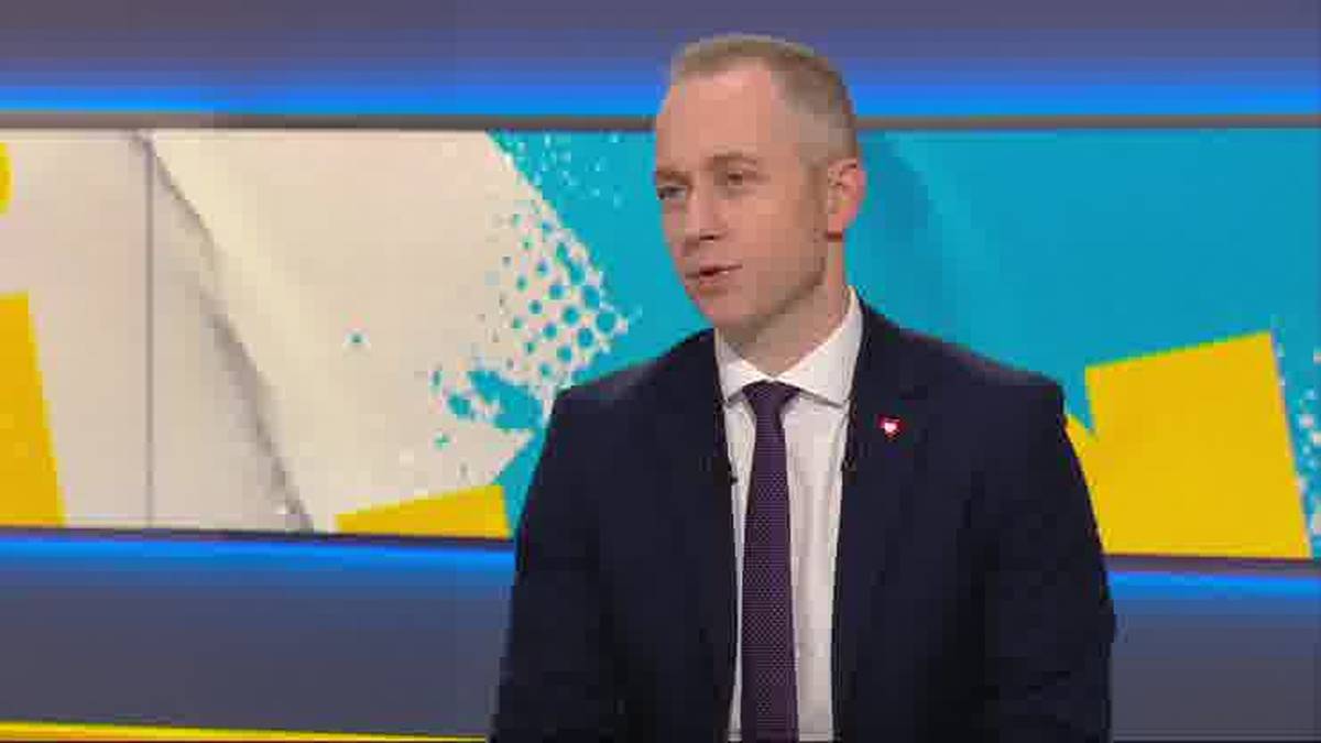 Zbigniew Ziobro atakuje premiera na konferencji prasowej Zbigniew Ziobro ostro krytykuje Donalda Tuska: „Popełnia przestępstwo” - INFBusiness