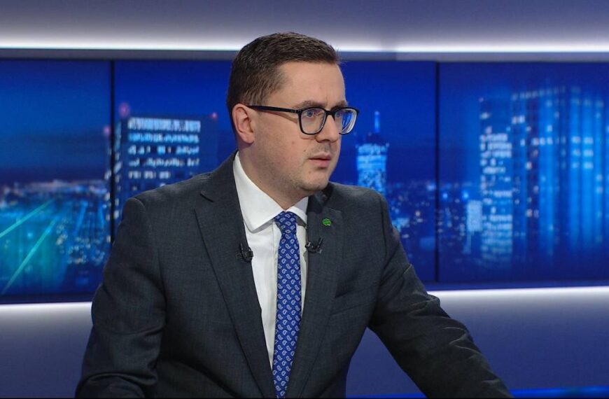 „Niektórzy politycy wyrazili wątpliwości”. Motyka zacytował Tuska w kontekście prowokacji Kremla.