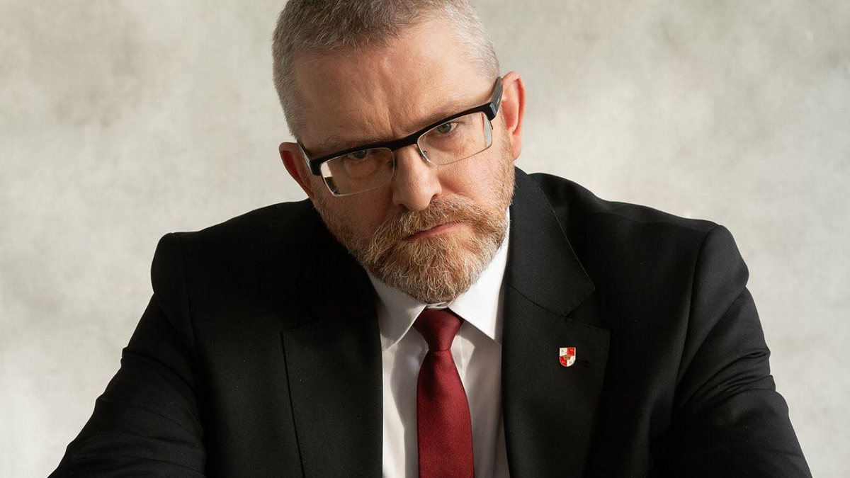 Poseł do Parlamentu Europejskiego Grzegorz Braun Immunitet Brauna uchylony. Prokuratura składa wniosek do Parlamentu Europejskiego