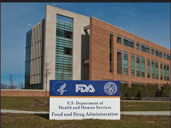 FDA będzie codziennie publikować aktualizacje dotyczące zdarzeń niepożądanych