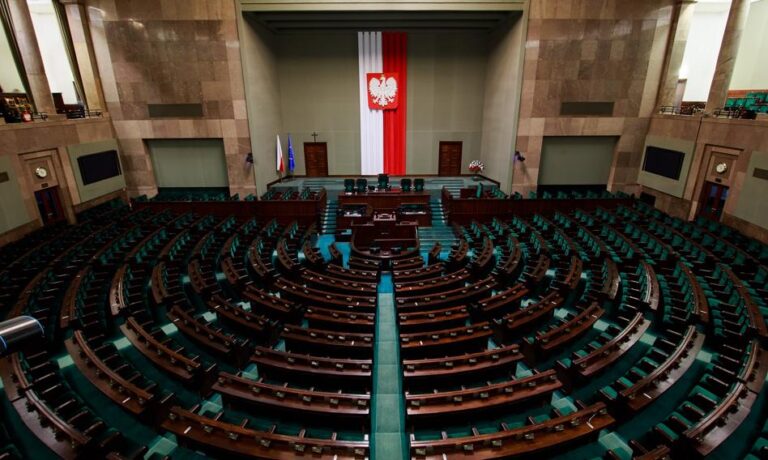 Sejm popiera zniesienie obowiązku publikowania wpisów z Krajowego Rejestru Sądowego w Monitorze Sądowym i Gospodarczym - INFBusiness