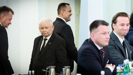 Czy PiS wystartuje z tymi obietnicami w wyborach 2027? Tak młodzi chcą przekonać Konfederację [ANALIZA]
